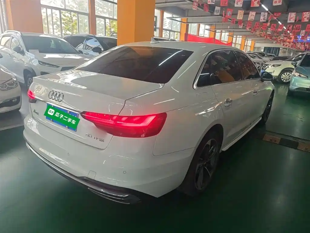 Audi A4L 2020 40 TFSI Fashion Elegance фото 7