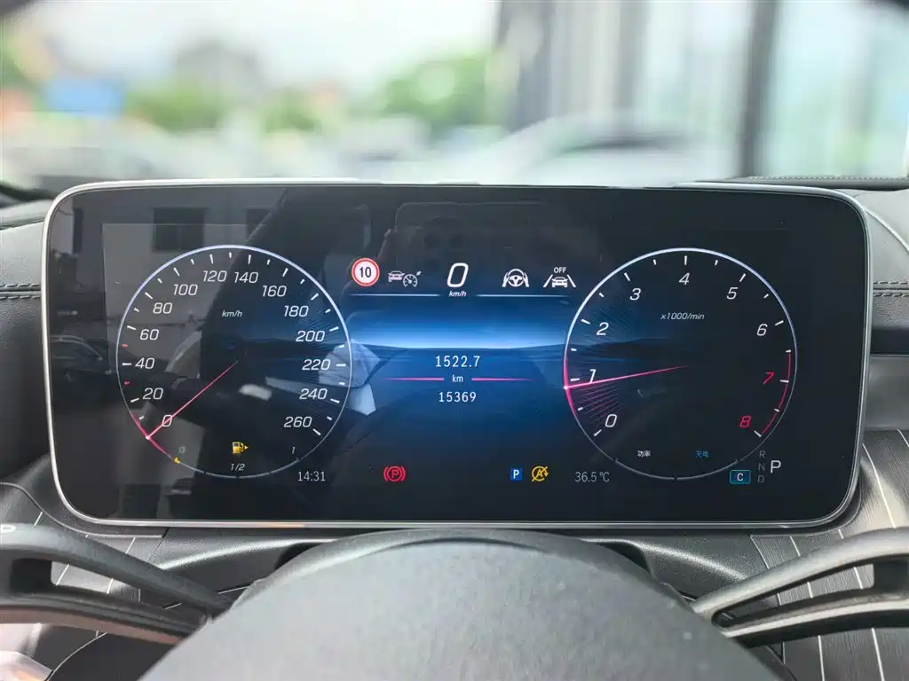 Mercedes-Benz C-Class, миниатюра 6