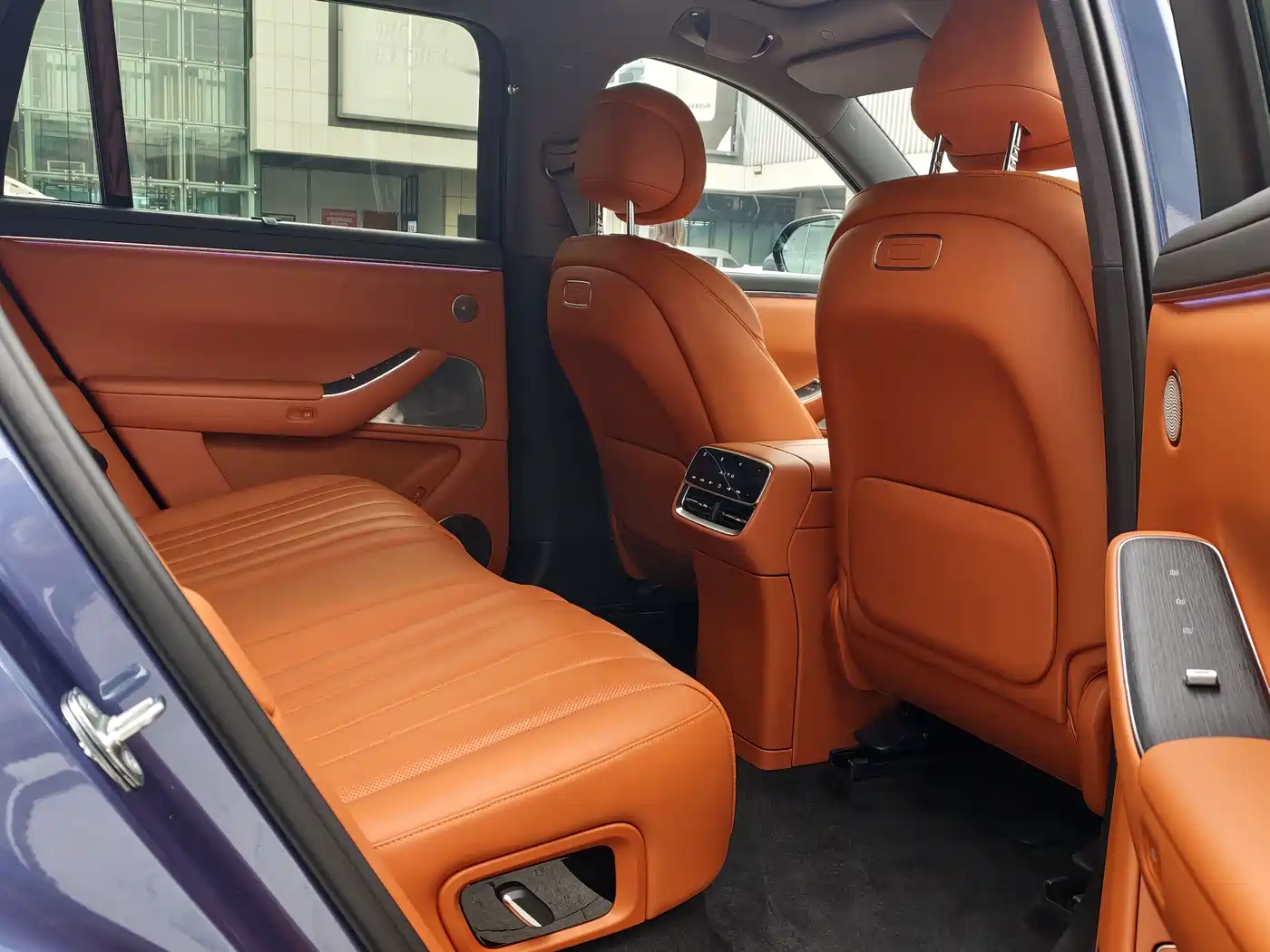 AITO Wenjie AITO M7 2026 Extended Range Ultra AWD 5-Seater фото 10