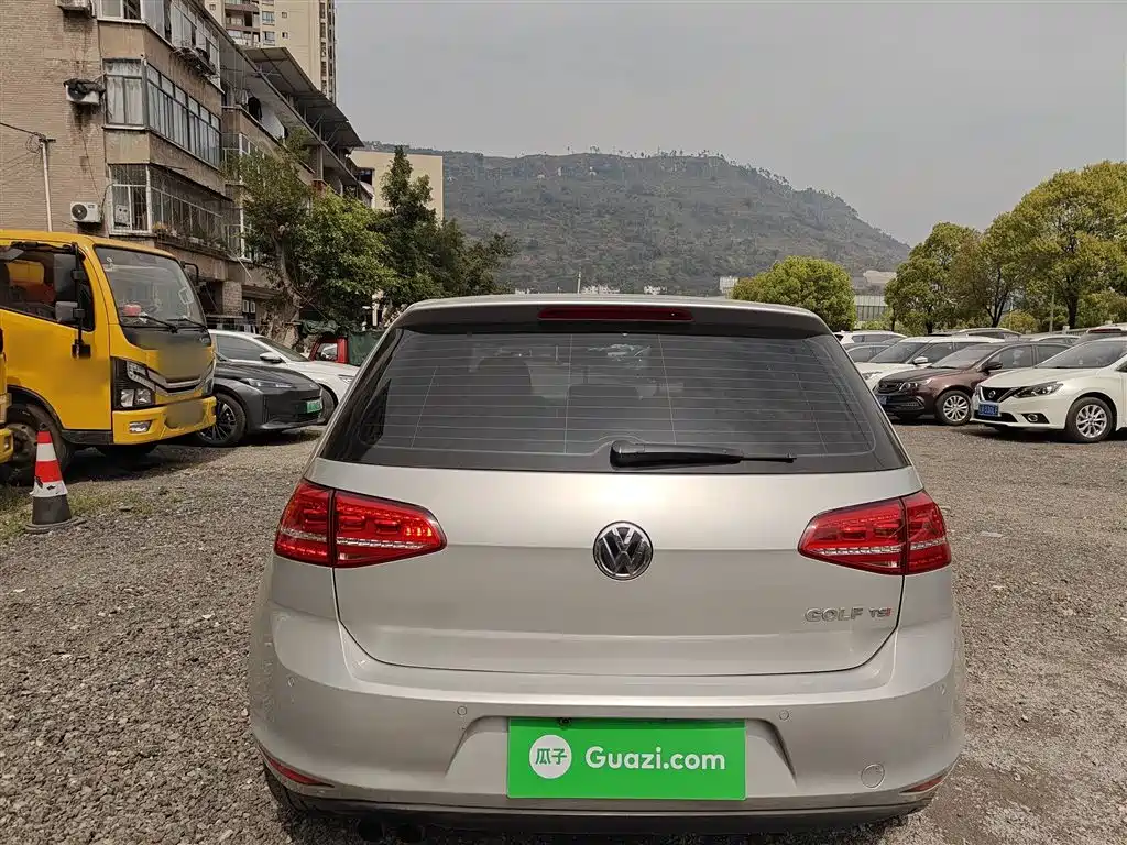 Volkswagen Golf 2015 1.4TSI Automatic Comfort фото 6