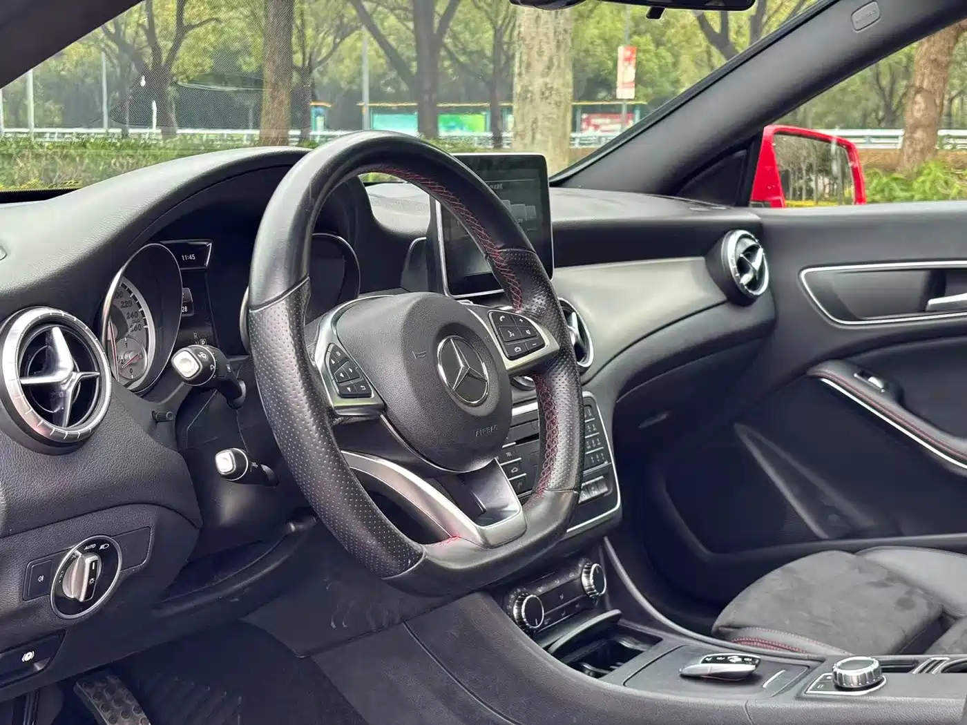 Mercedes-Benz CLA (Import) 2016 CLA 220 4MATIC фото 13