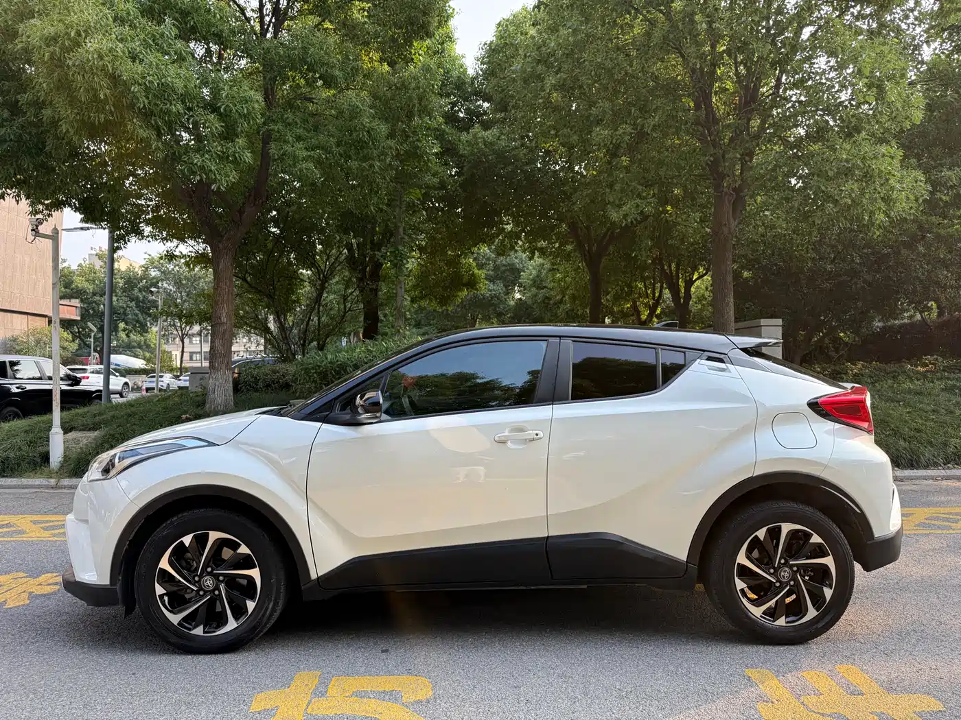 Toyota IZOA 2018 2.0L Yichi Edition China V фото 3