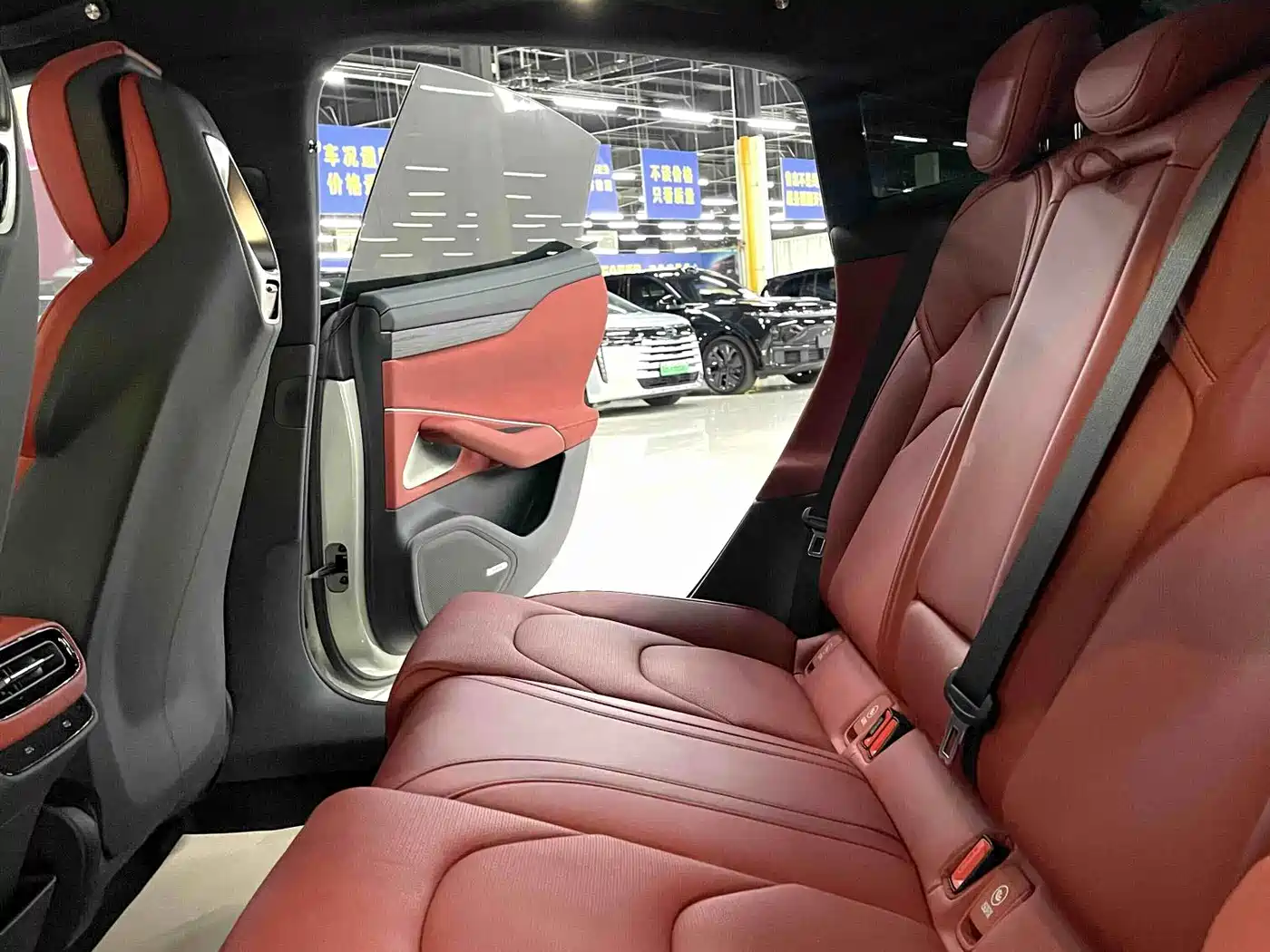 Xiaomi Auto Xiaomi SU7 2024 2024 AWD Extended Range Advanced Smart Driving Max Edition
