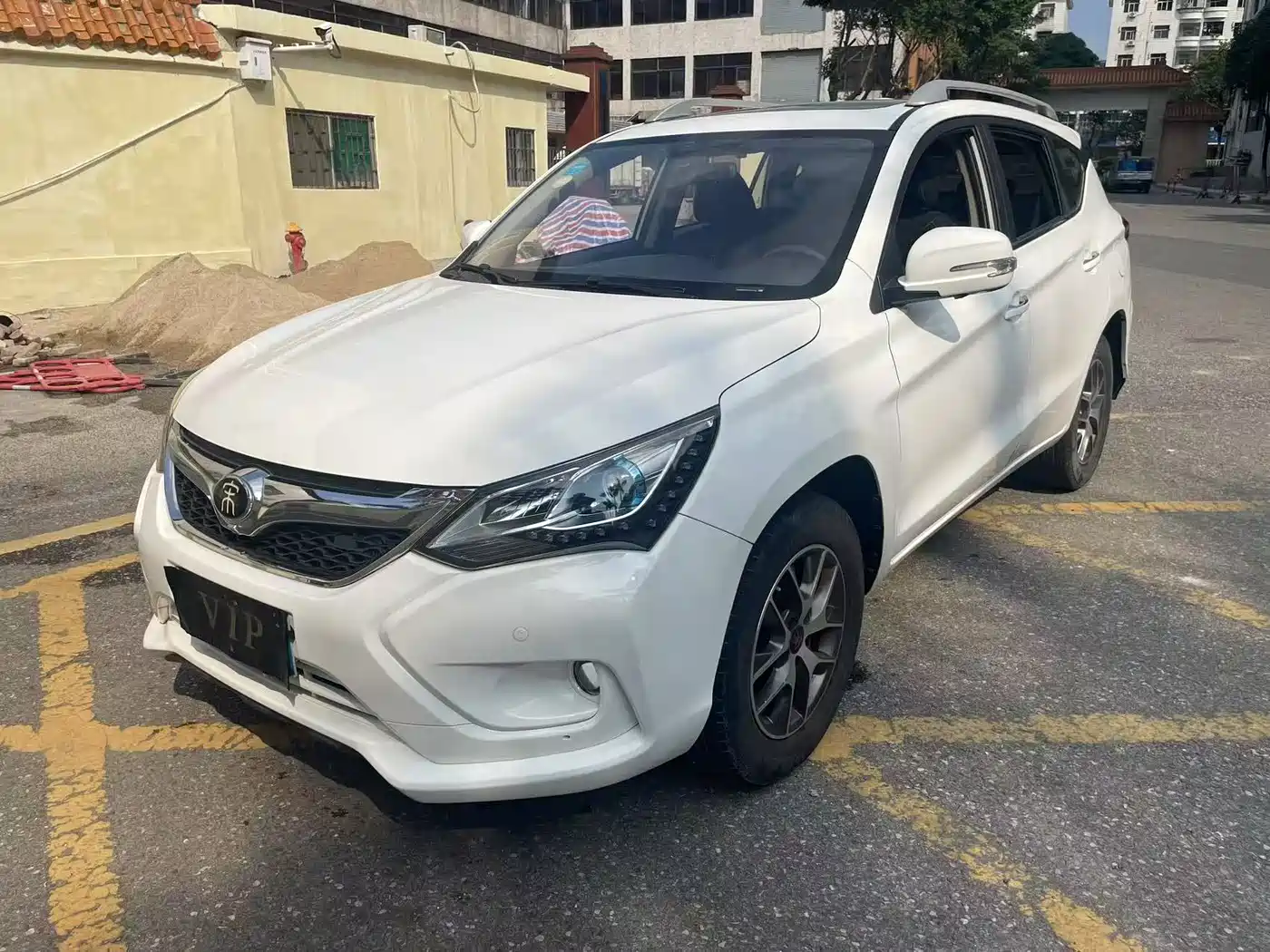 BYD Song 2017 2016 Ultimate Edition 1.5TID Automatic Elite