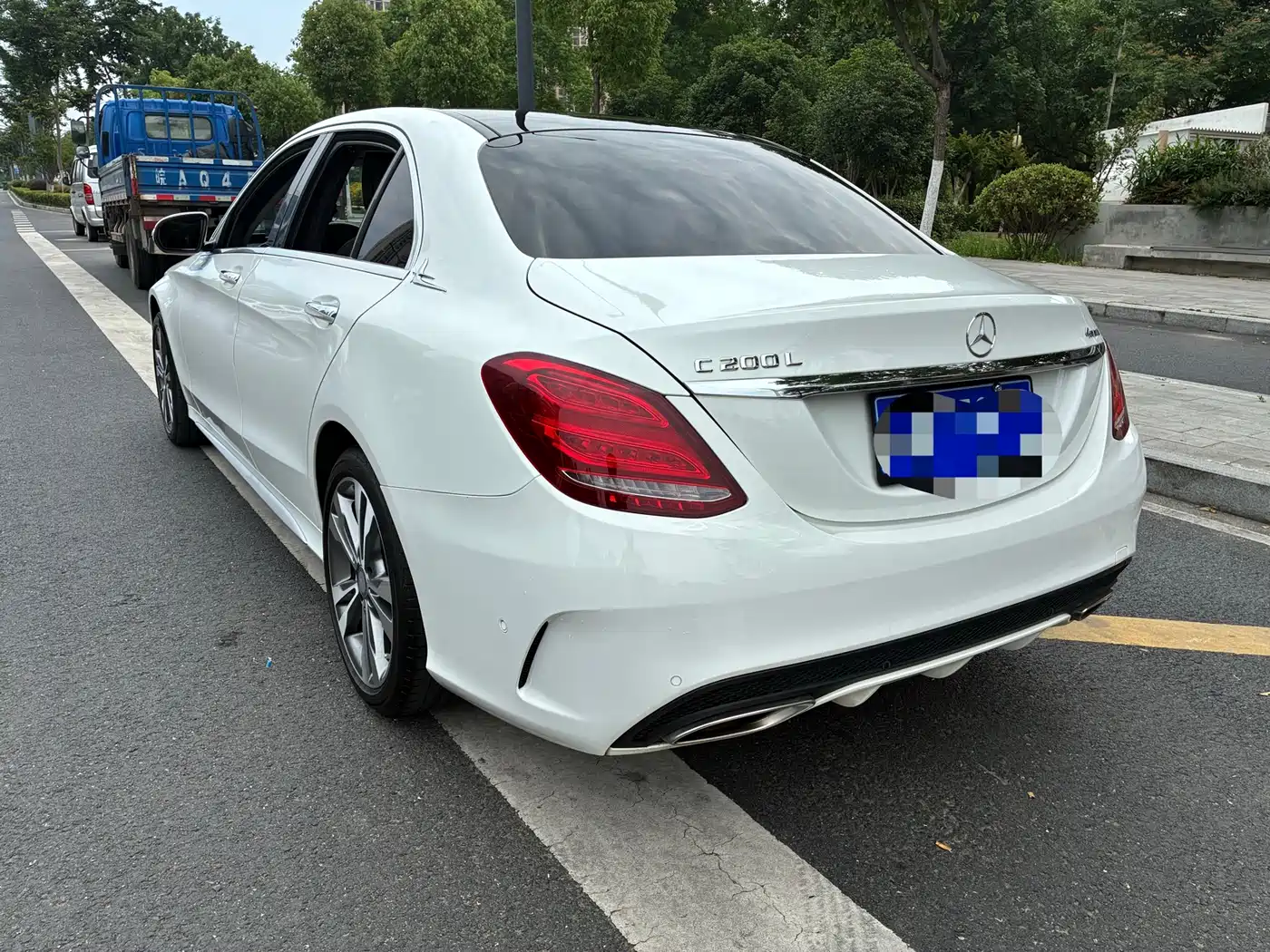 Mercedes-Benz C-Class 2016 C 200 L 4MATIC Sport фото 3