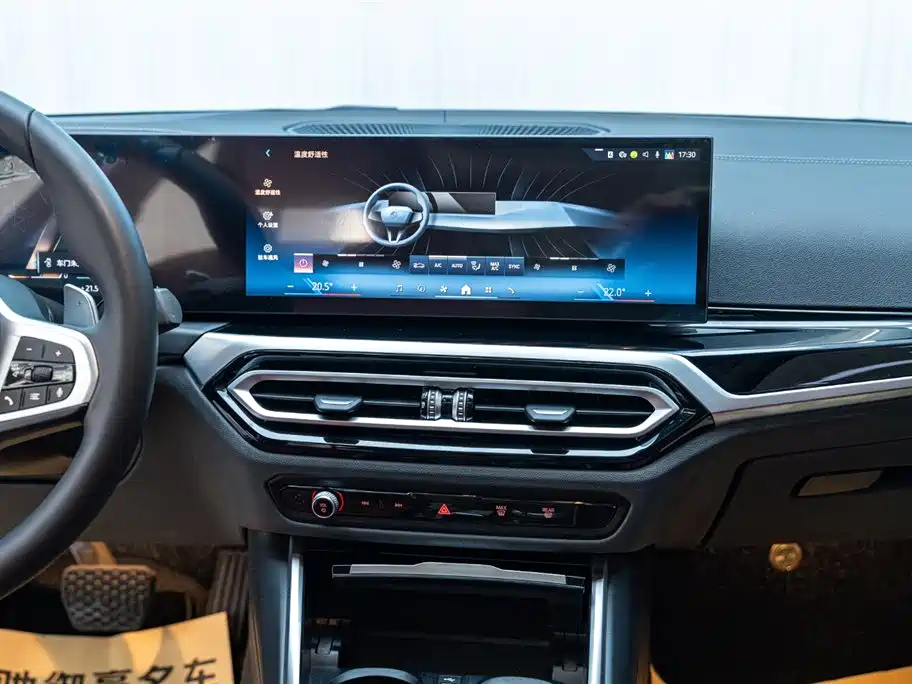 BMW 3 Series 2023 320Li M Sport Package фото 10