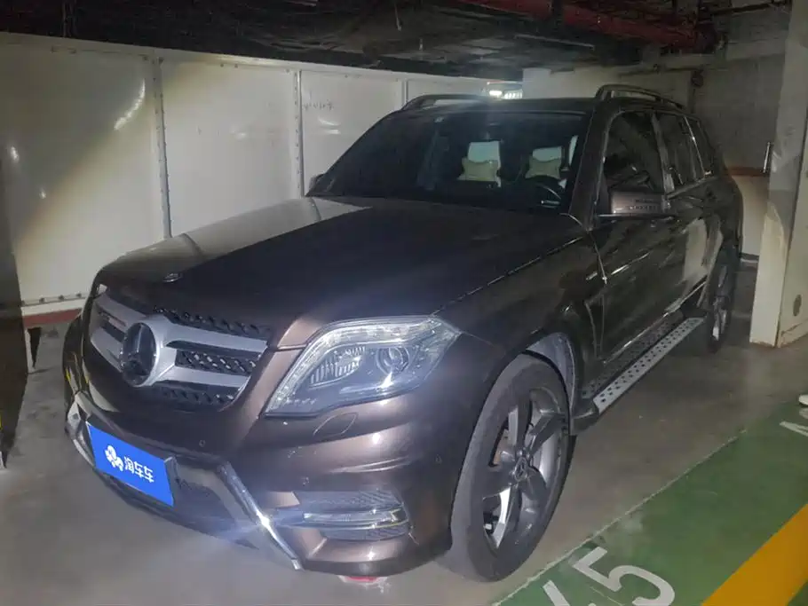Mercedes-Benz GLK-Class 2015 GLK 260 4MATIC Fashion Ultimate Edition