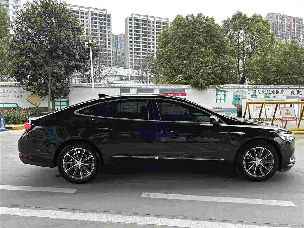 Buick LaCrosse 2022 652T Luxury фото 4