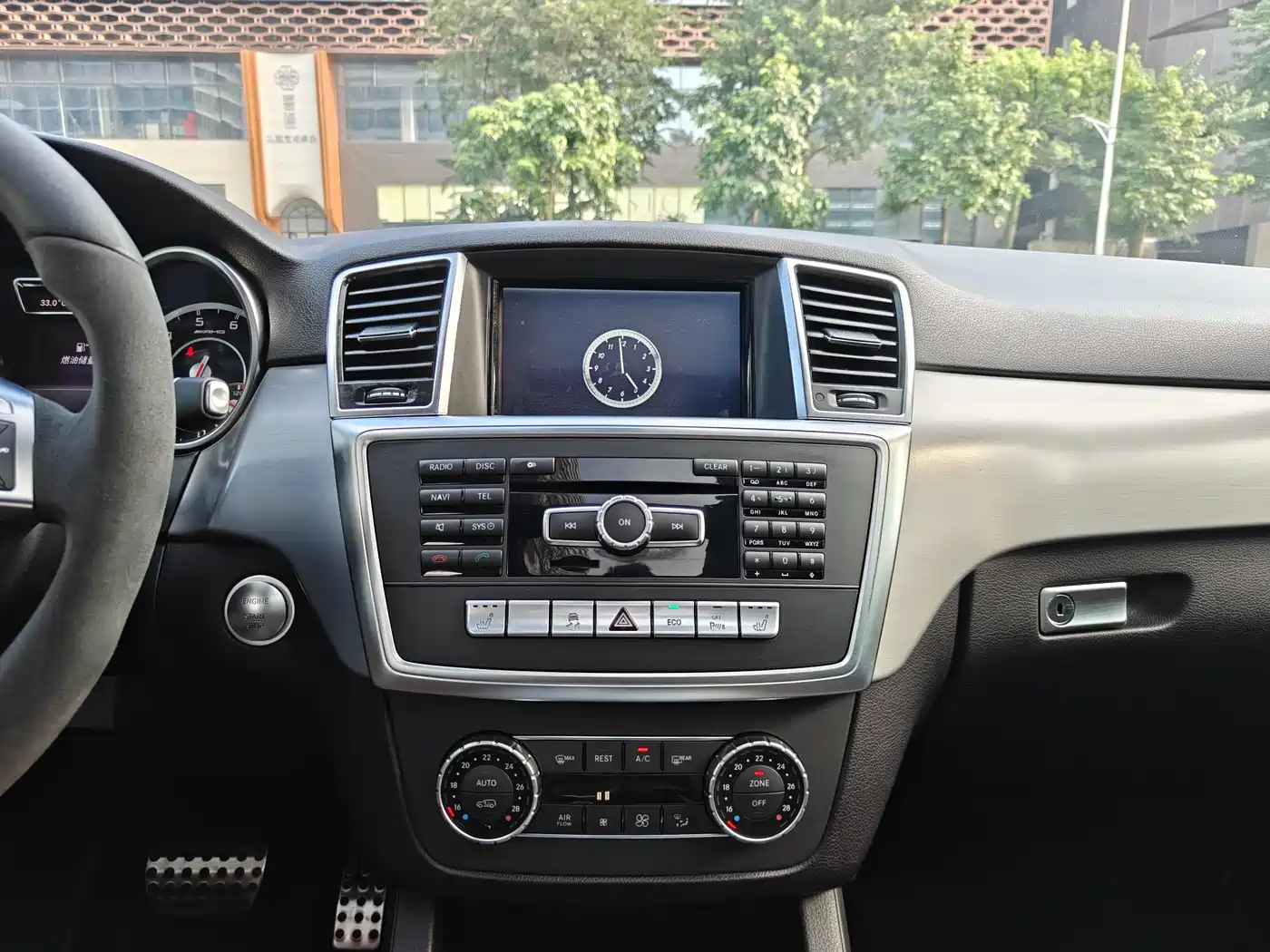 Mercedes-Benz M-Class AMG 2014 AMG ML 63 фото 11