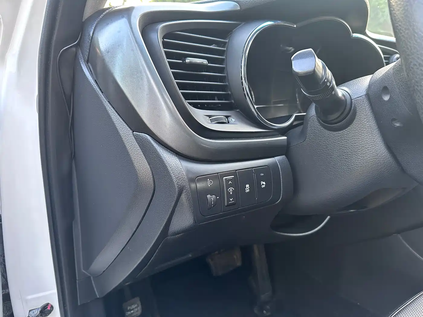 Kia K5 2015 2.0L Automatic GLS фото 18