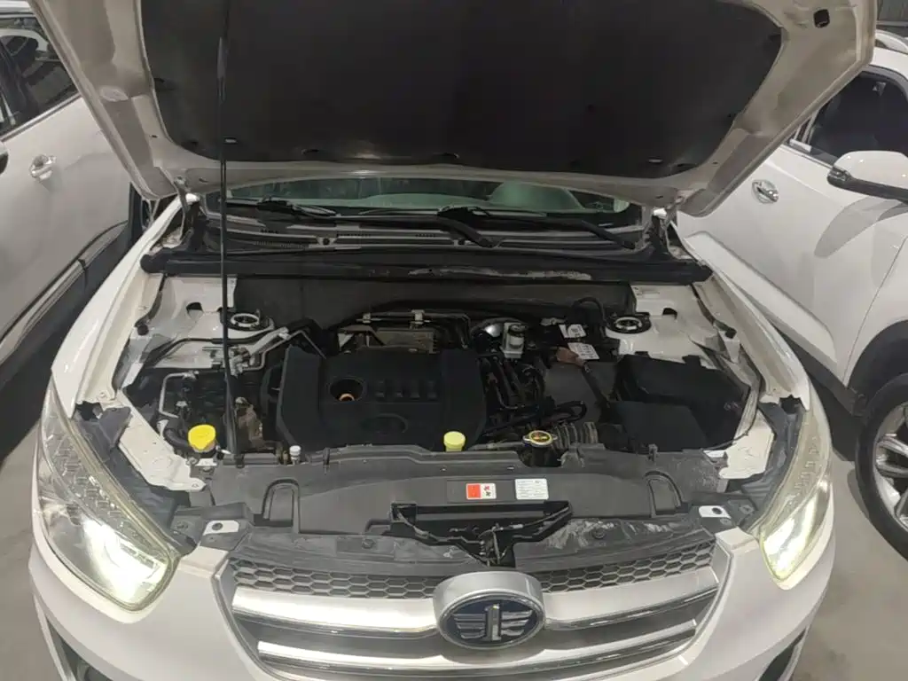 Besturn X80 2015 2015 2.0L Automatic Luxury