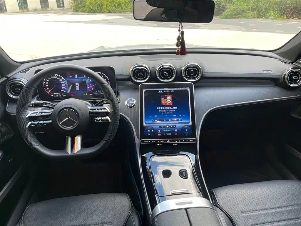 Mercedes-Benz C-Class 2022 Facelift C 260 L Night Edition Sport фото 5