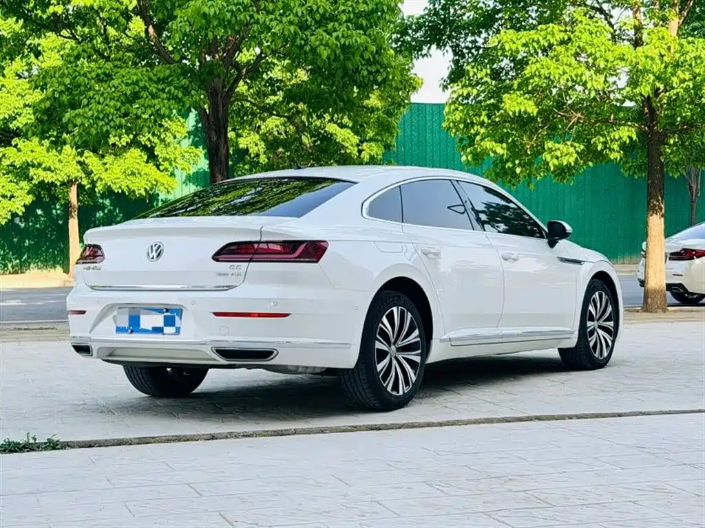 Volkswagen FAW-Volkswagen CC 2020 330TSI Glamour Version China VI фото 7