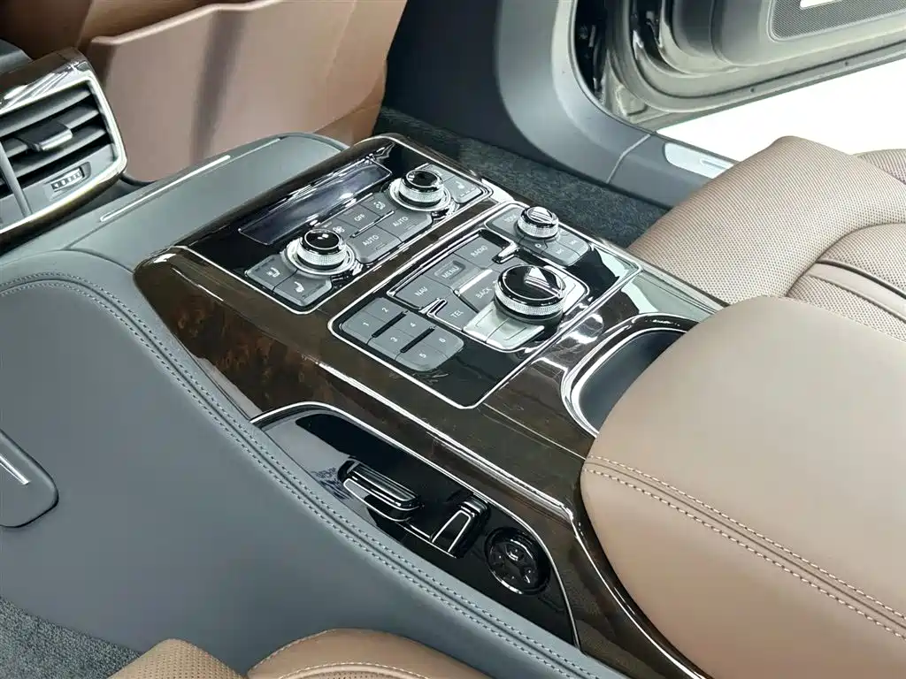 Audi A8 2014 A8L 45 TFSI quattro Luxury фото 13