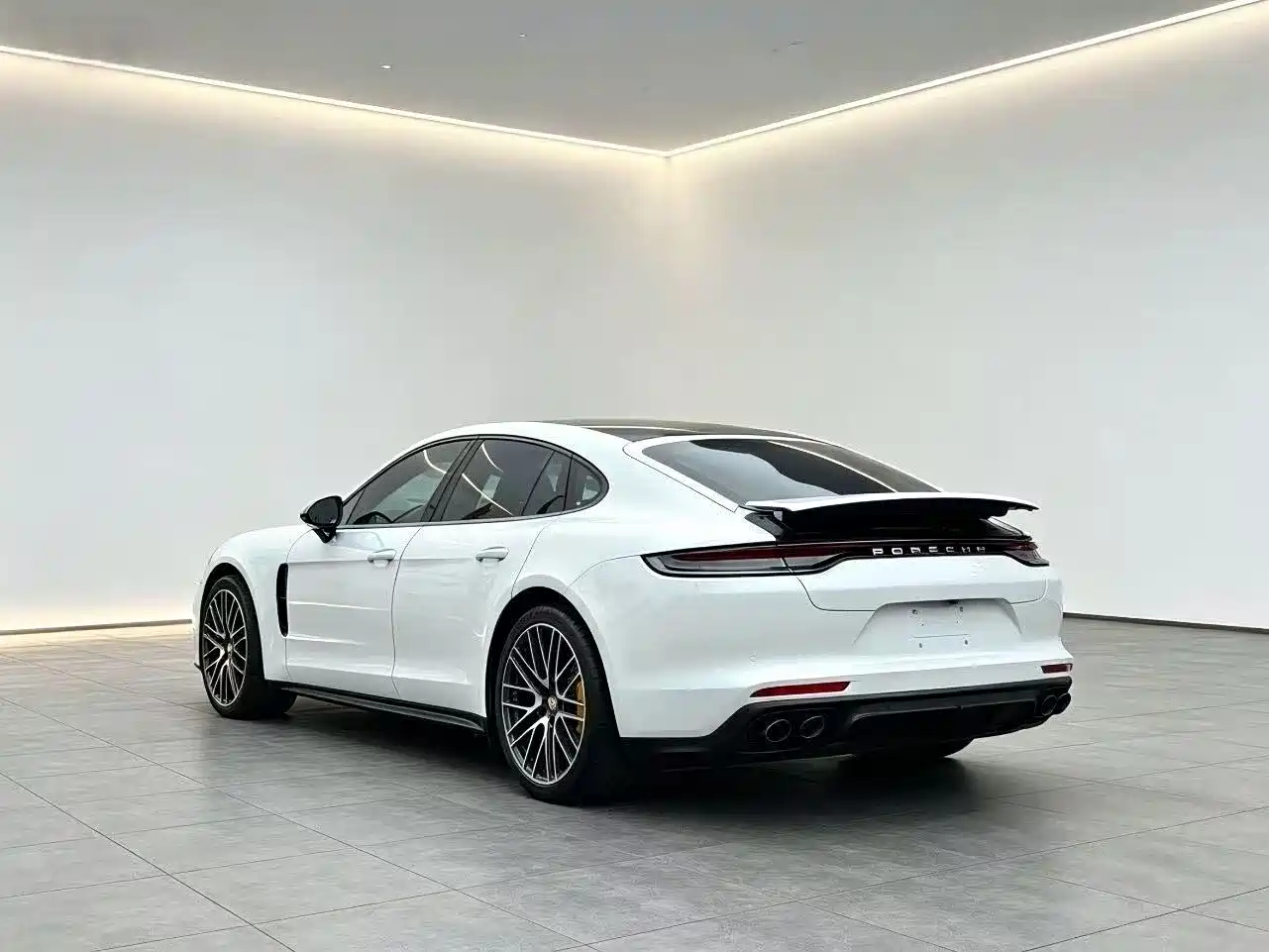 Porsche Panamera 2021 Panamera Executive Long Wheelbase 2.9T фото 6