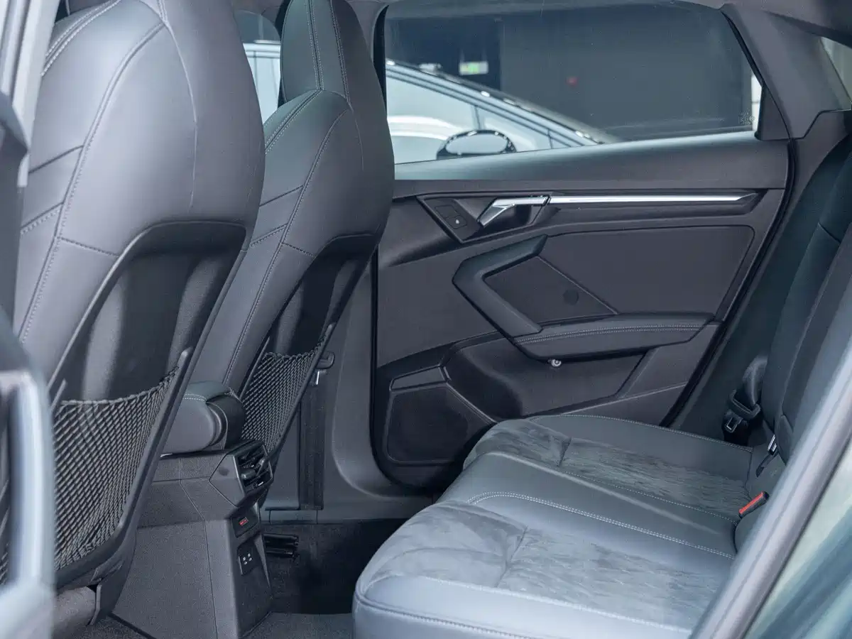 Audi A3 2023 A3L Limousine 35 TFSI Luxury Sport фото 11