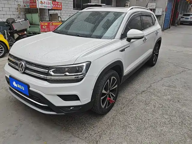 VOLKSWAGEN TUYUE