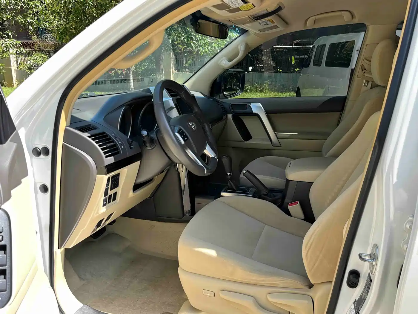 Toyota Prado (Import) 2016 2014 2.7L Automatic Luxury