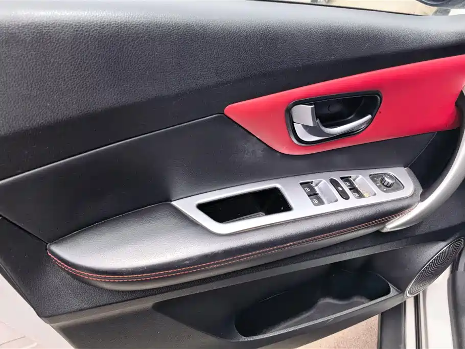 Haval H1 2016 Blue Label 1.5L AMT Luxury фото 7