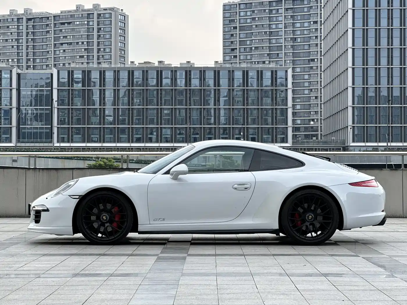 Porsche 911 2015 Carrera GTS 3.8L фото 4