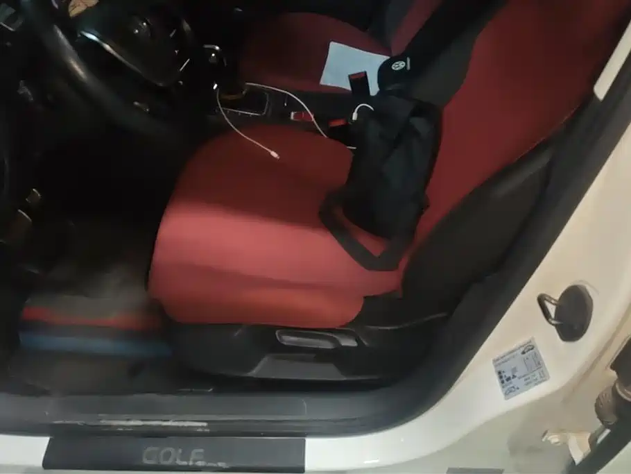 Volkswagen Golf 2015 1.4TSI Automatic Comfort фото 9