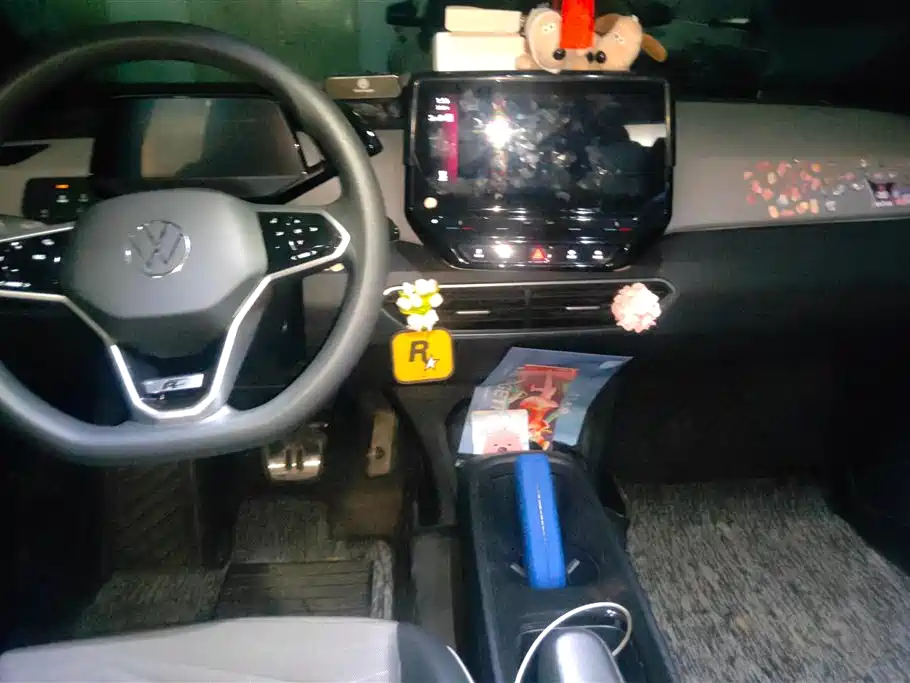 Volkswagen ID.3 2023 Pure Smart Edition фото 12
