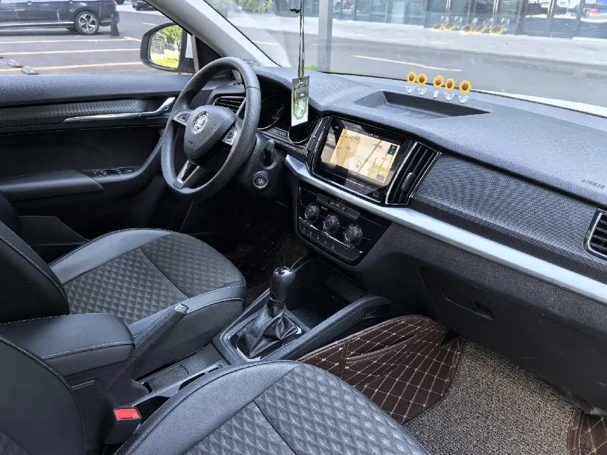 Škoda Kamiq 2020 Model 1.5L Automatic Comfort фото 9