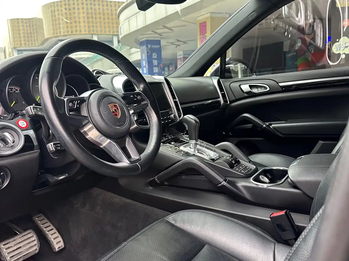 PORSCHE CAYENNE NEW ENERGY