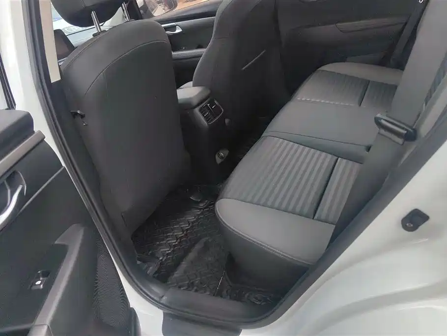 Kia Sportage 2019 2.0L Automatic Smart Luxury Edition фото 11