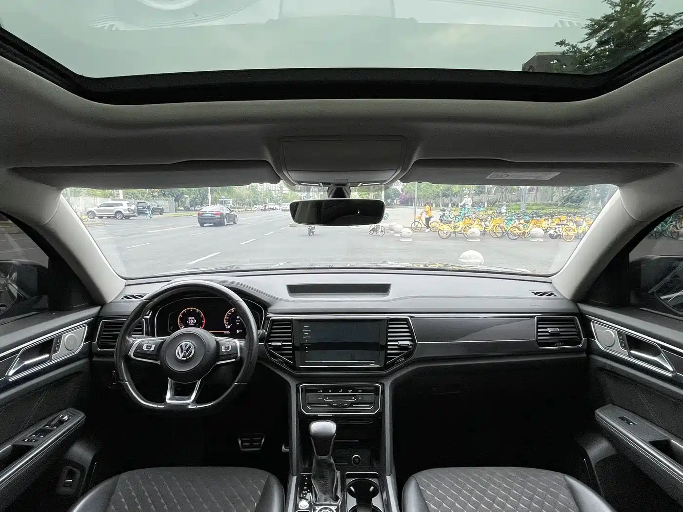 Volkswagen Teramont 2019 380TSI 4WD Comfort China V фото 9