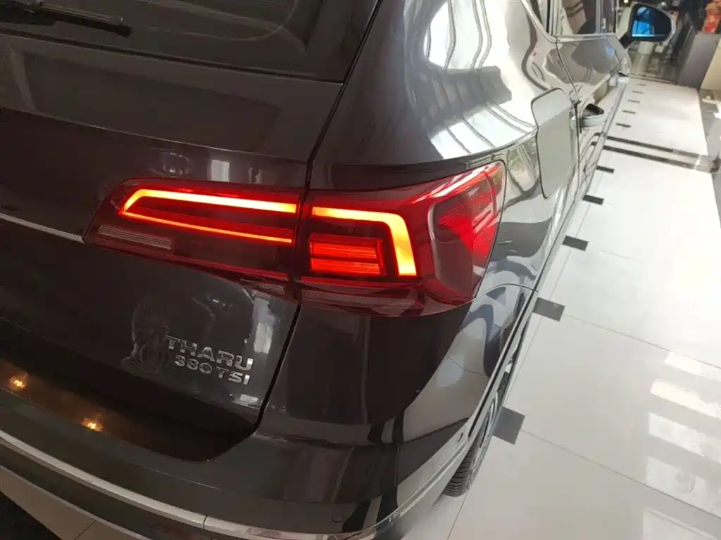 Volkswagen Tharu 2019 280TSI 2WD Flagship Edition China V фото 8