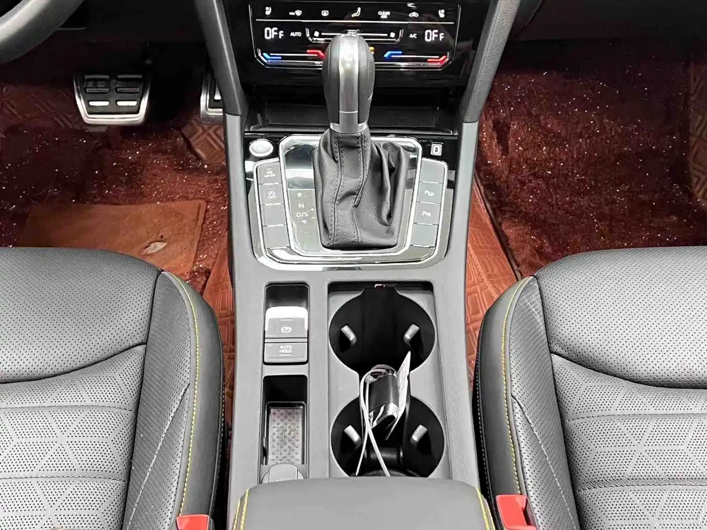 Volkswagen FAW-Volkswagen CC 2025 2024 380TSI Eye-catching Edition