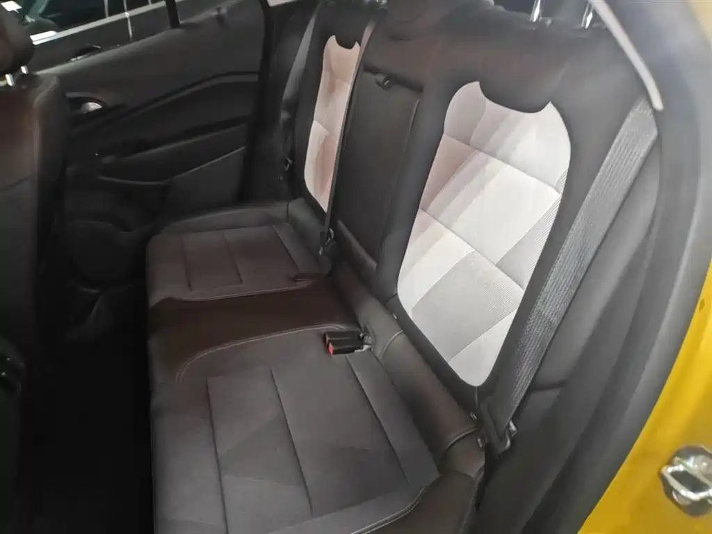 CHEVROLET XINGMAILUO