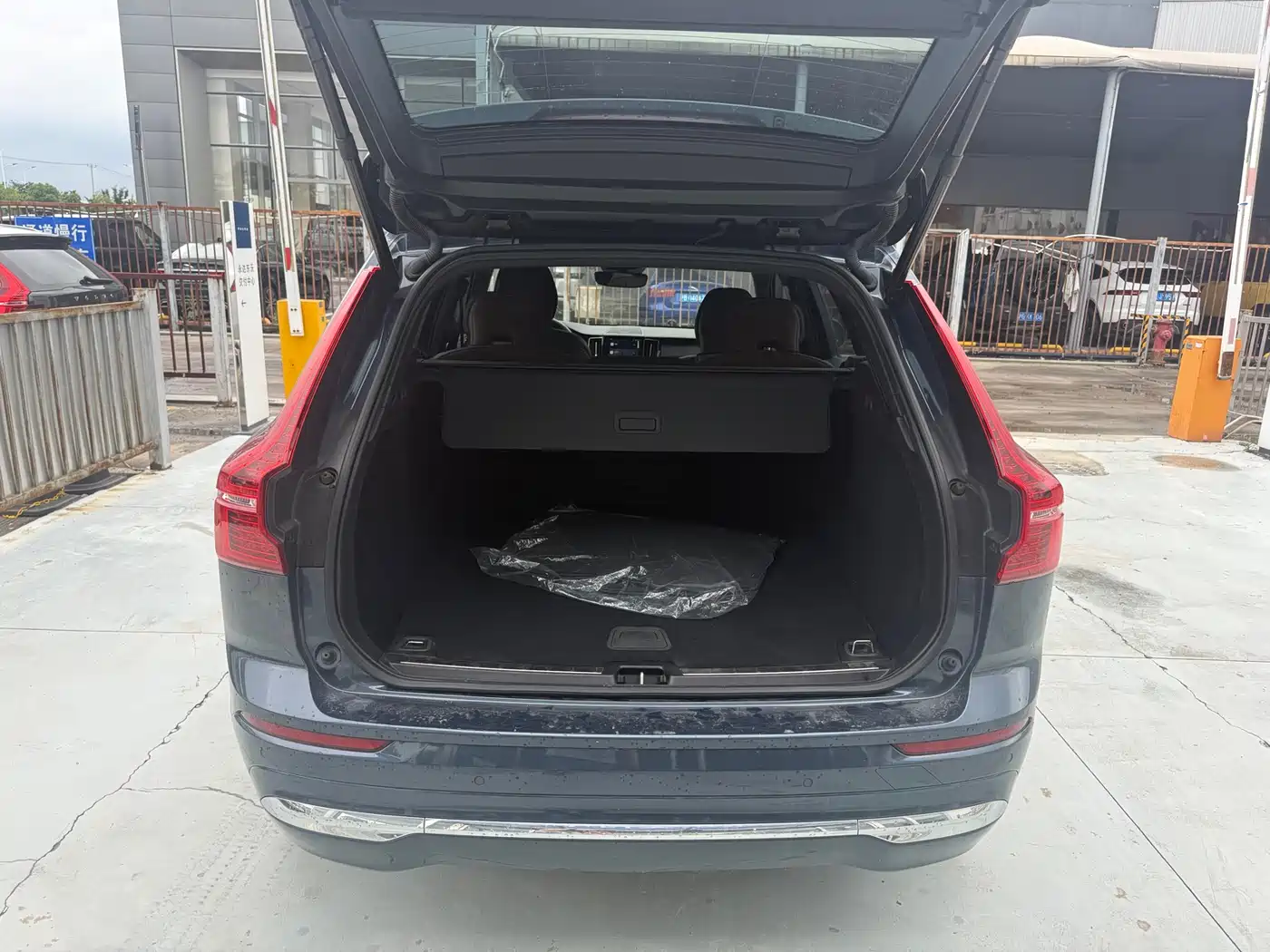 Фото 15 - Volvo XC60