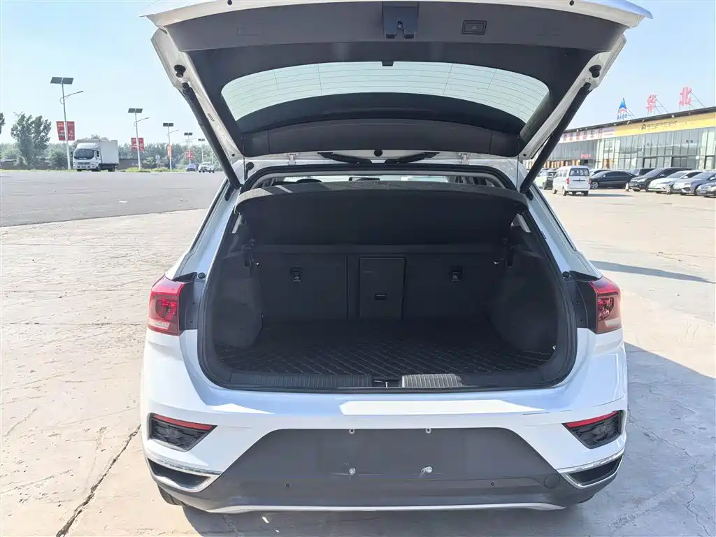 Volkswagen T-ROC 2018 280TSI DSG 2WD Comfort (China V) фото 10