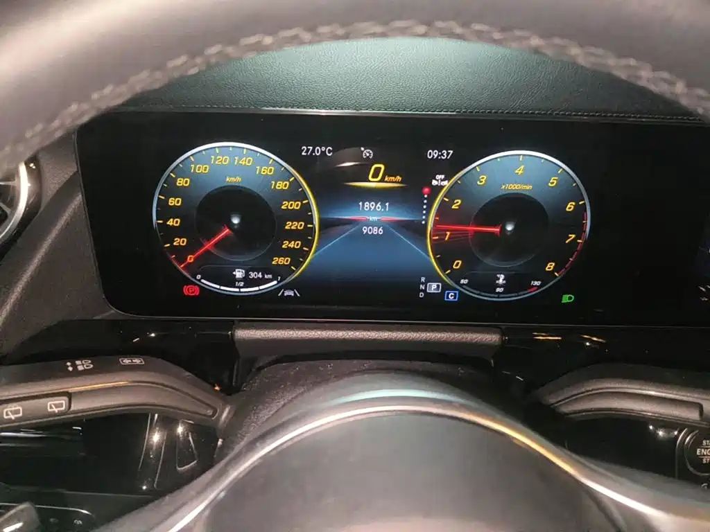 Mercedes-Benz GLA 2023 2023 GLA 220
