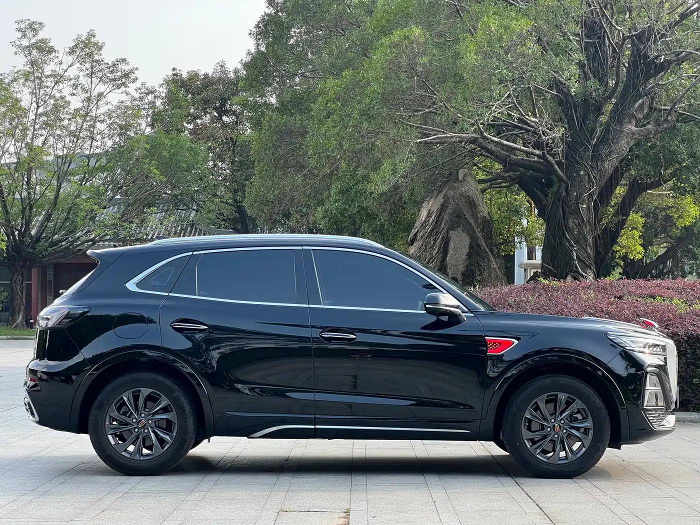 Hongqi HS5 2025 2.0T 2WD Qixiang Pro фото 21