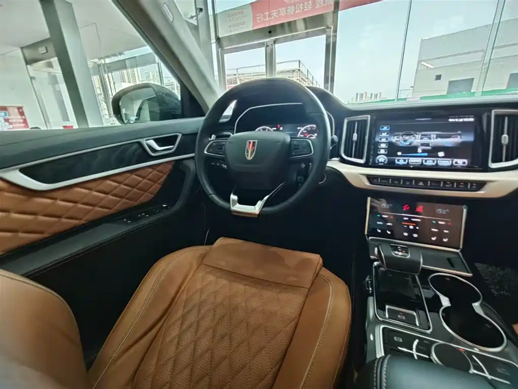 Hongqi HS7 2019 3.0T Automatic 4WD Smart Connection Flag Leader Edition фото 4
