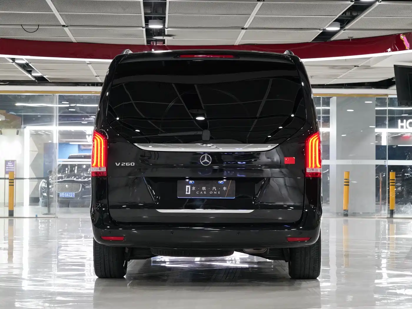 Mercedes-Benz V-Class 2022 V 260 Pilot Edition фото 7