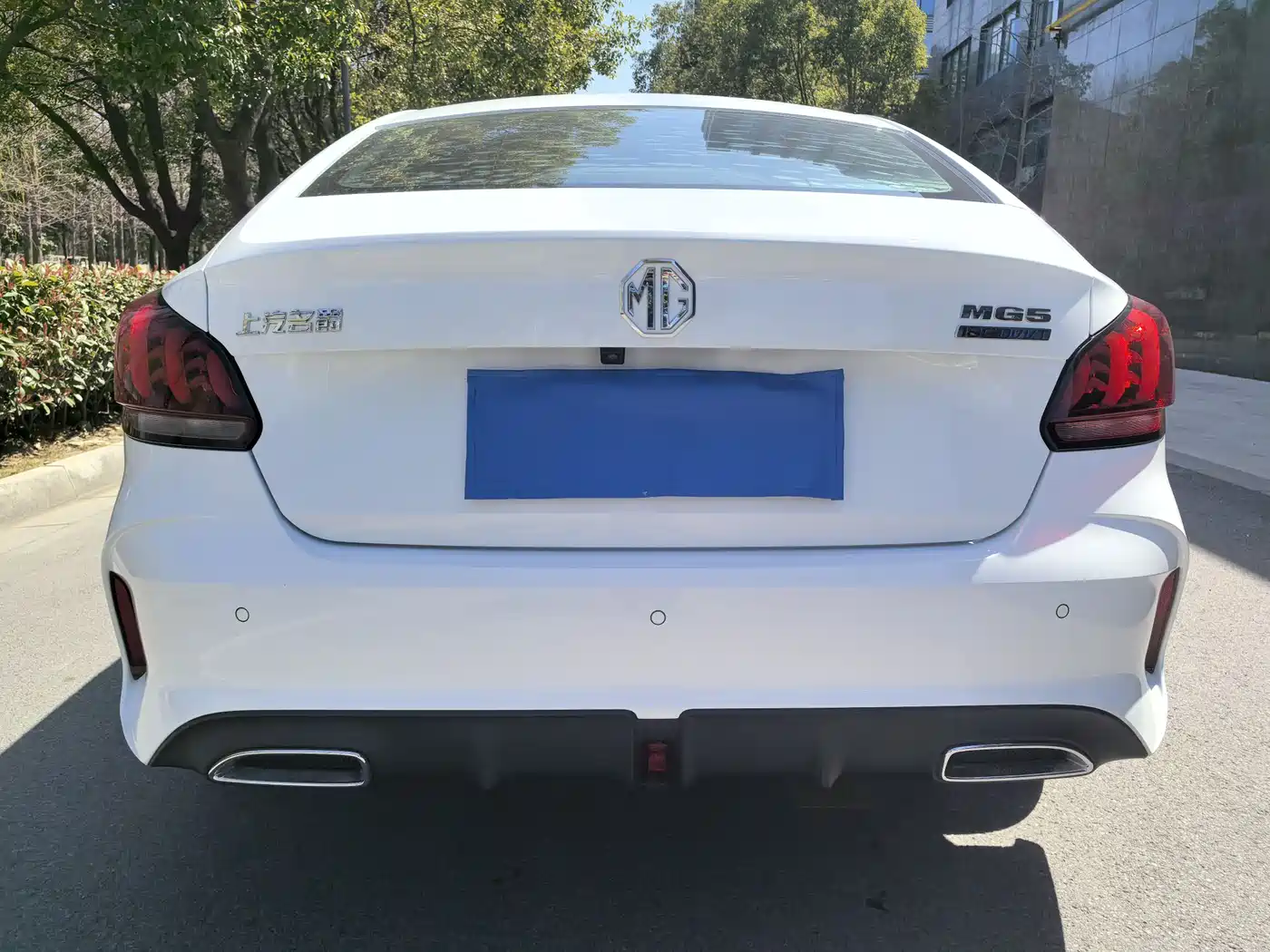 MG MG5