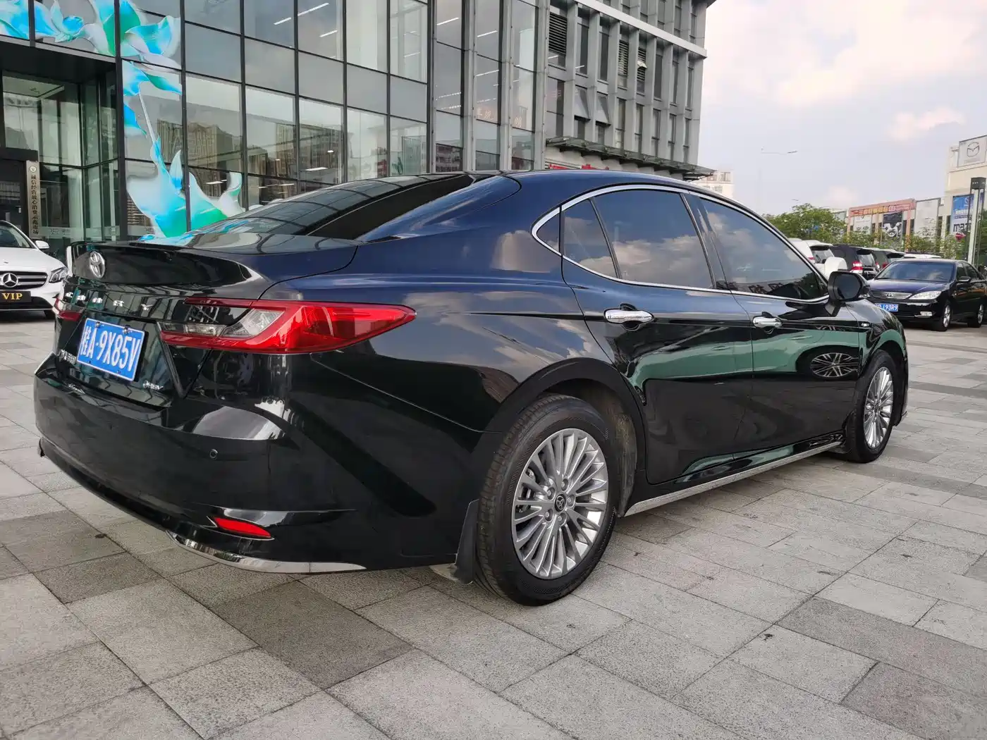 Toyota Camry 2024 2.0GVP Luxury Edition фото 5