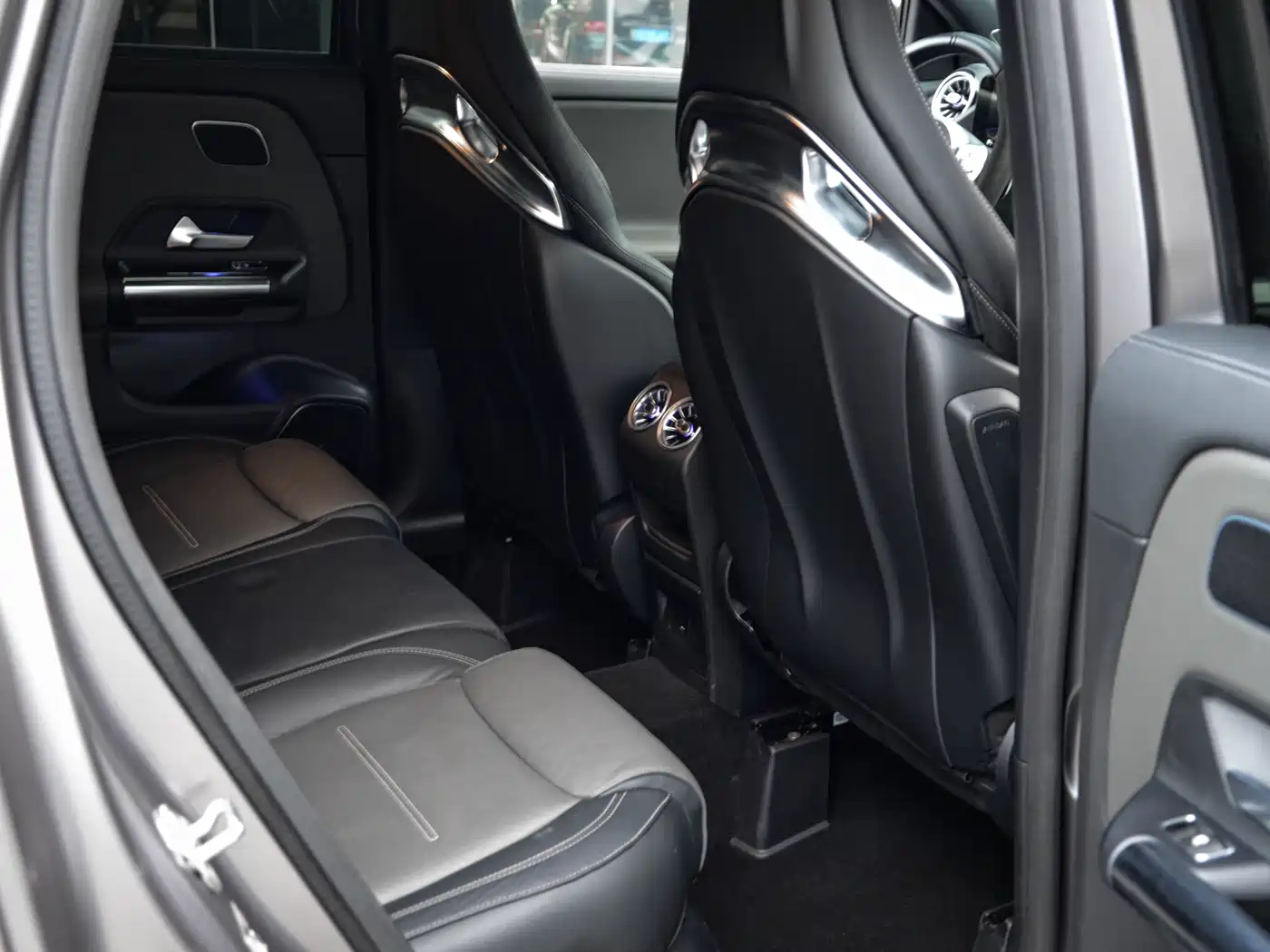 Mercedes-Benz GLA AMG 2021 AMG GLA 45 4MATIC+ фото 18