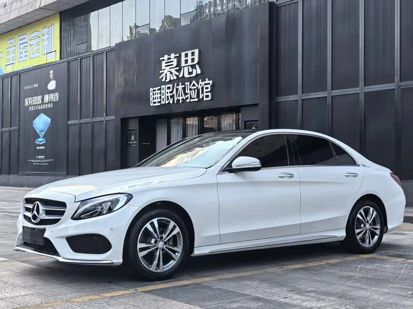 Mercedes-Benz C-Class 2015 Facelift C 200 L Sport
