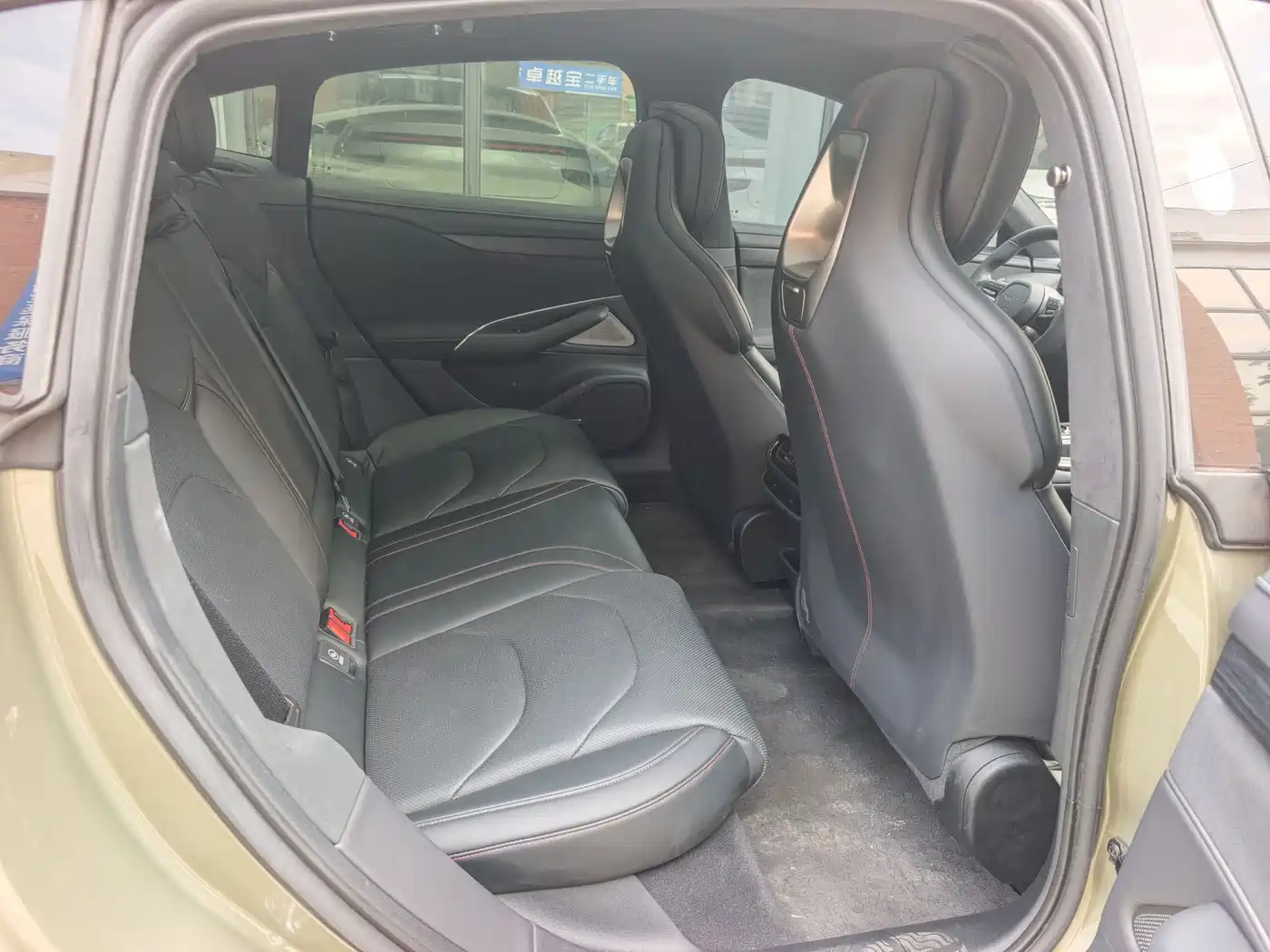 Xiaomi Auto Xiaomi SU7 2024 AWD Extended Range Advanced Smart Driving Max Edition фото 8