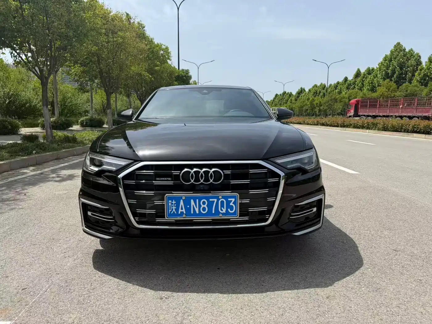 Audi A6L 2023 55 TFSI quattro Premium Dynamic фото 2