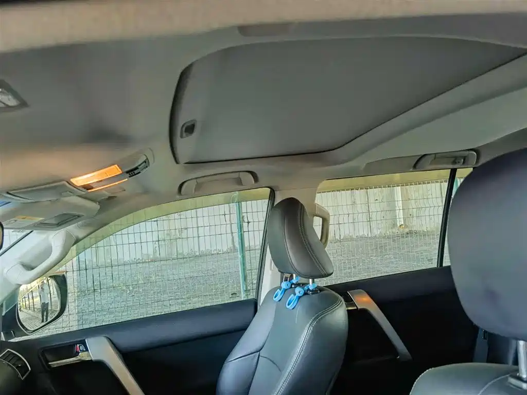 Toyota Prado 2016 2.7L Auto Standard Edition фото 9