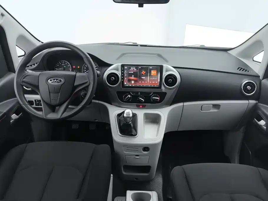 JAC Refine M3 2026 2025 1.8L Manual Classic Edition 5-seater