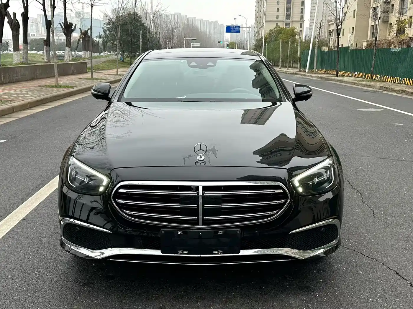  E CLASS