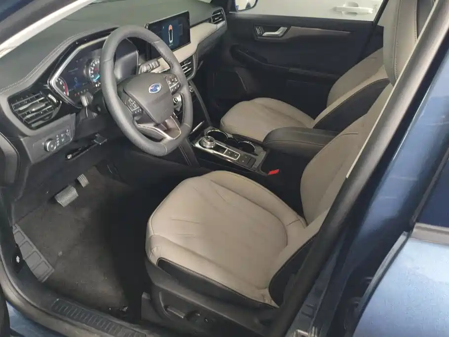 Ford Escape 2023 2020 EcoBoost 245 2WD Leisure Edition