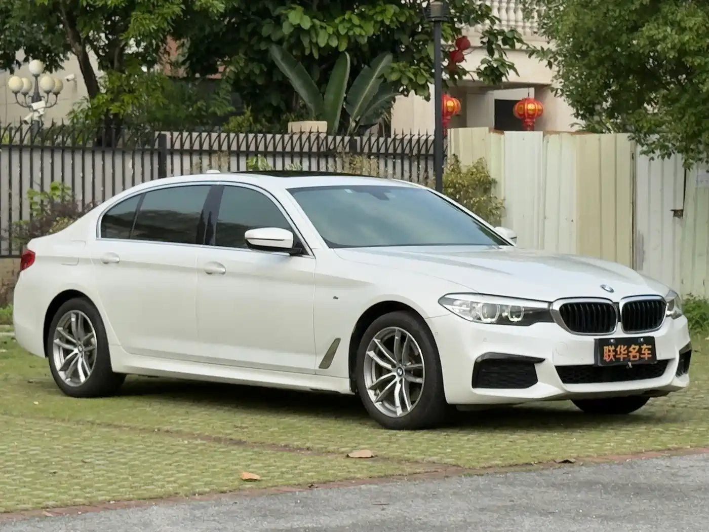 BMW 5 Series 2020 525Li M Sport Package фото 4